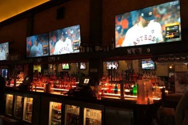 Hooligan's Sports Bar